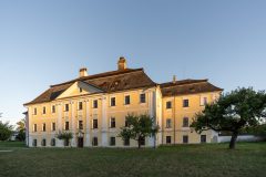 Swing pod zelenou horou, swinguzdar.cz, Žďár nad Sázavou, 2026