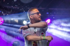 Rapper Orion (Michal Opletal) zarapoval na festivalu Mezi ploty v areálu Psychiatrické léčebny v Bohnicích v Praze 28. května 2016.